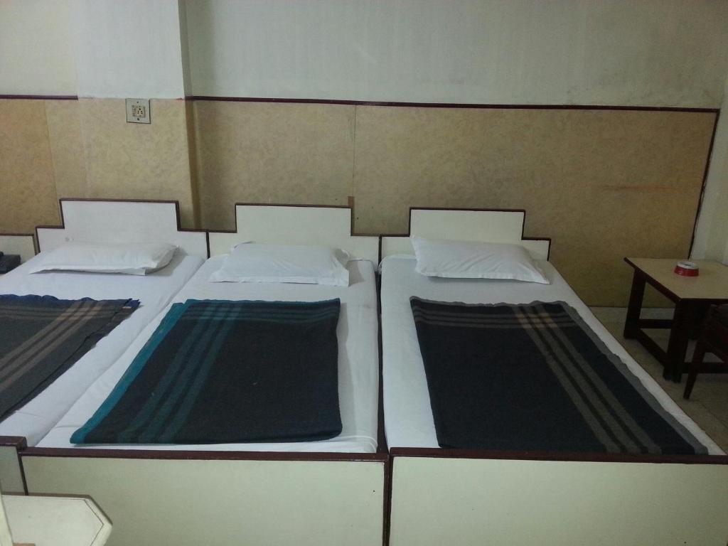 Hotel Pawan Agra  Rum bild